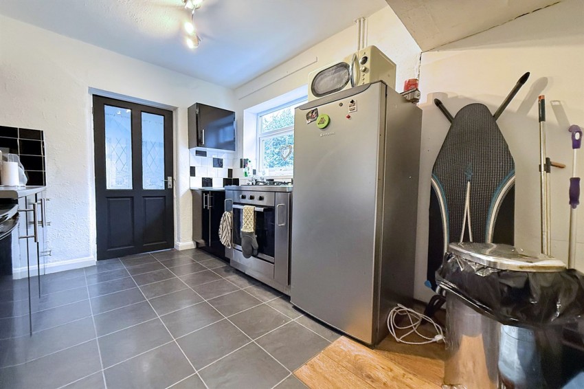 Images for Peover Avenue, Sale, M33