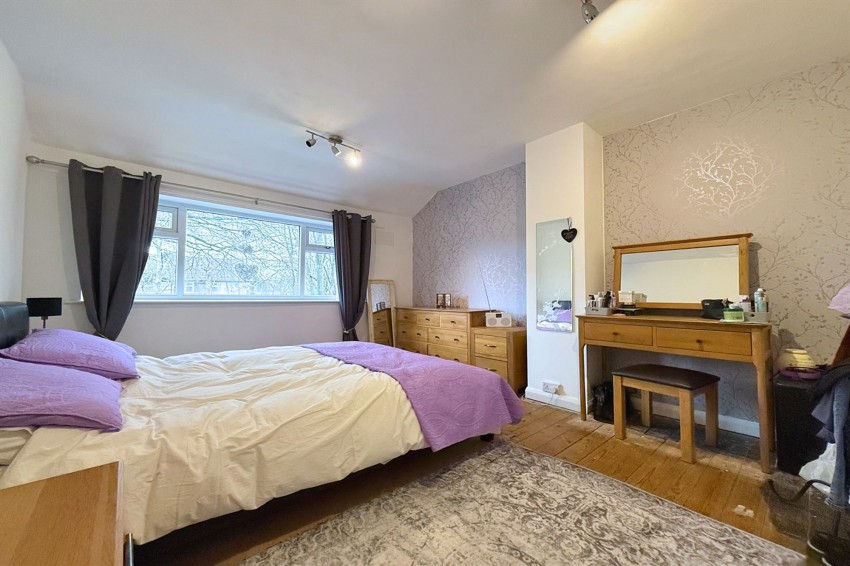 Images for Peover Avenue, Sale, M33