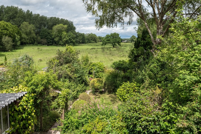 Images for Coachway, Prestbury, SK10