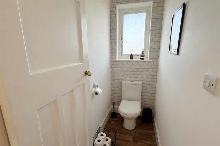 Images for Moss Lane, Bramhall, SK7