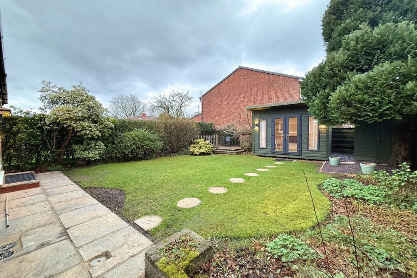 Images for Leith Road, Sale, M33