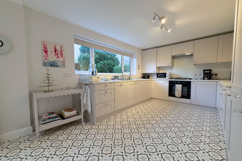 Images for Leith Road, Sale, M33