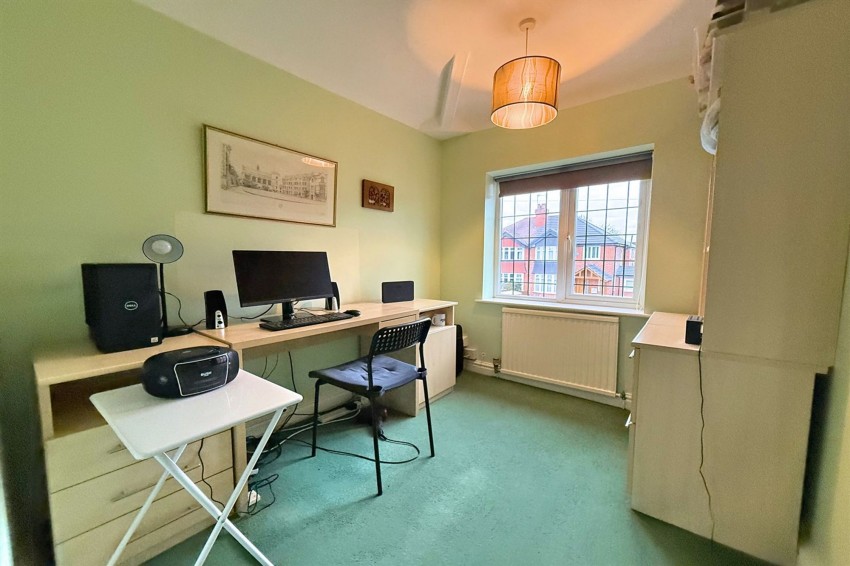 Images for Leith Road, Sale, M33