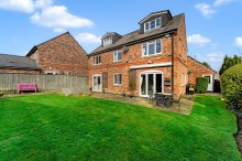 Images for Bell Farm Court, Macclesfield, SK10