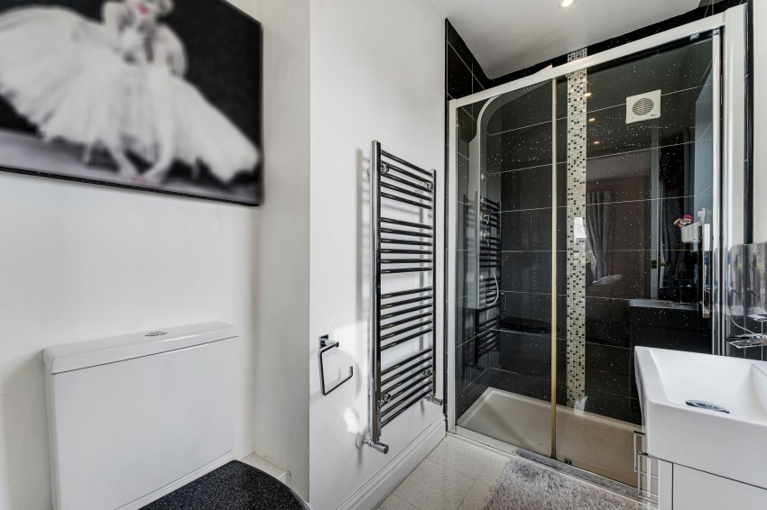 Images for Bell Farm Court, Macclesfield, SK10