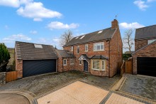 Images for Bell Farm Court, Macclesfield, SK10