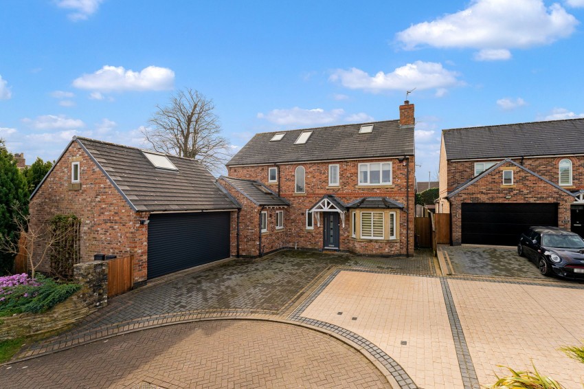 Images for Bell Farm Court, Macclesfield, SK10