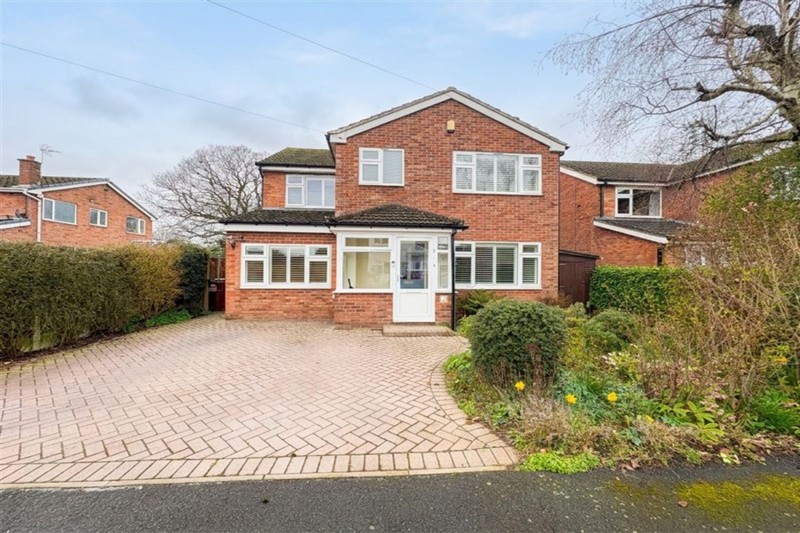 Montrose Court, Holmes Chapel, CW4