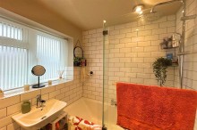 Images for Larchwood Close, Sale, M33