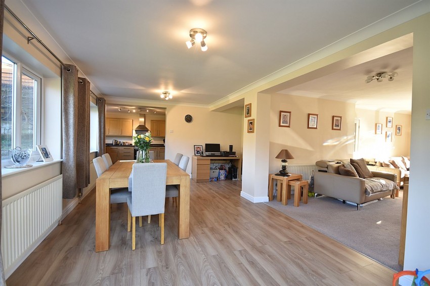 Images for Pine Close, Macclesfield, SK10