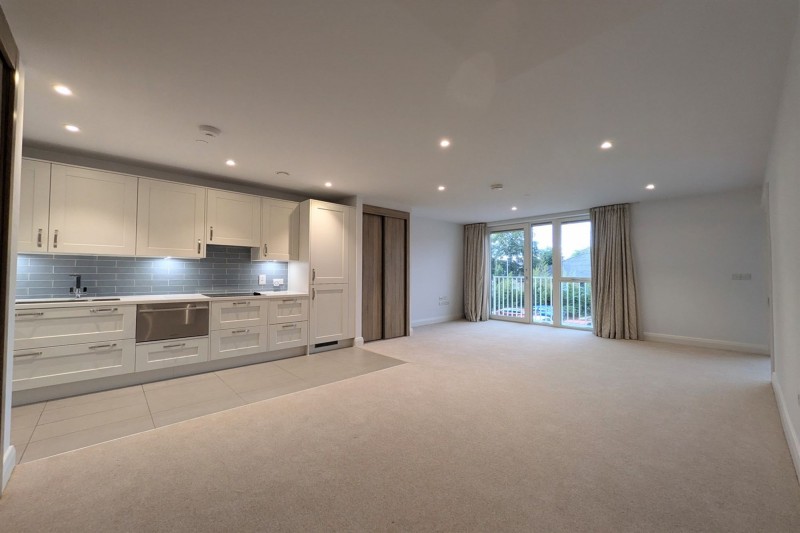 Alderley Road, Chapelwood, SK9