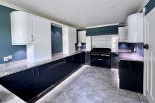 Images for Primrose Crescent, Glossop, SK13