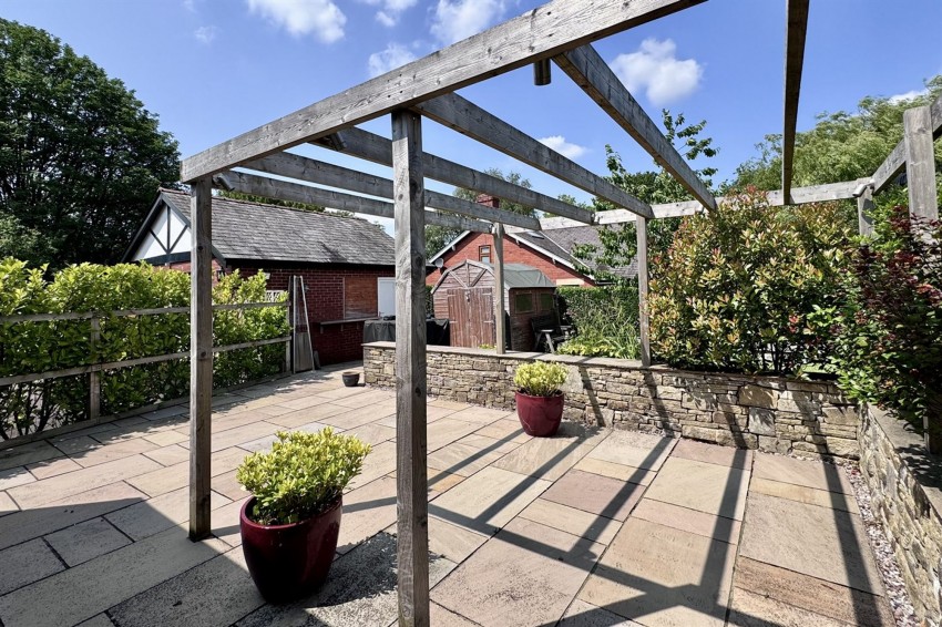 Images for Primrose Crescent, Glossop, SK13