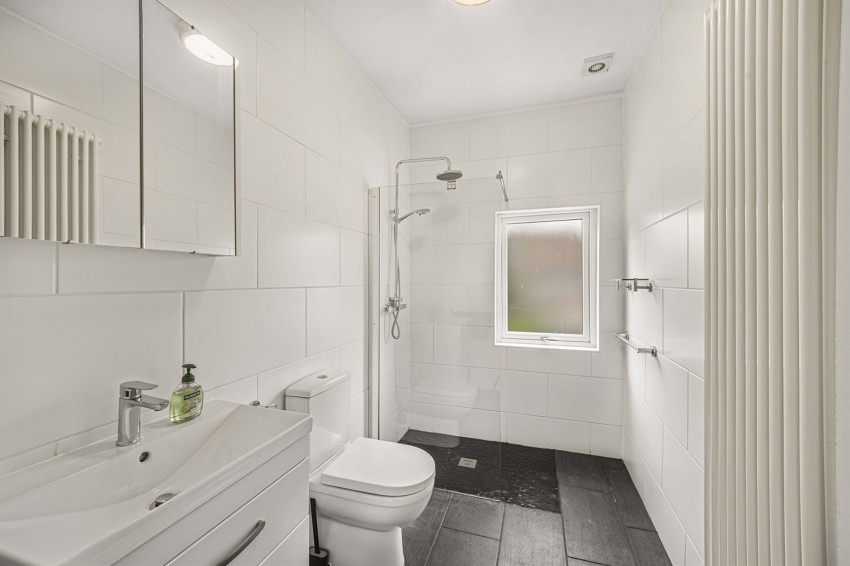 Images for Knutsford View, Hale Barns, WA15