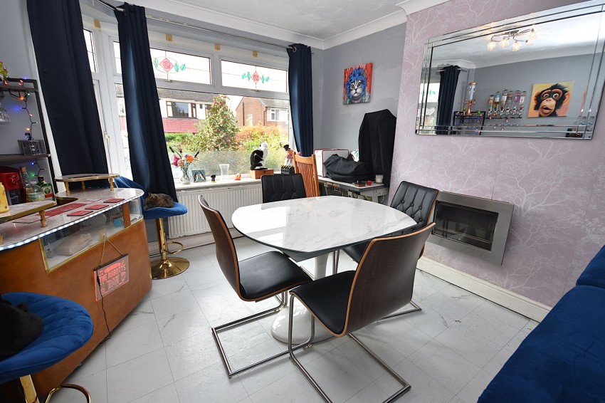 Images for Farnham Avenue, Macclesfield, SK11