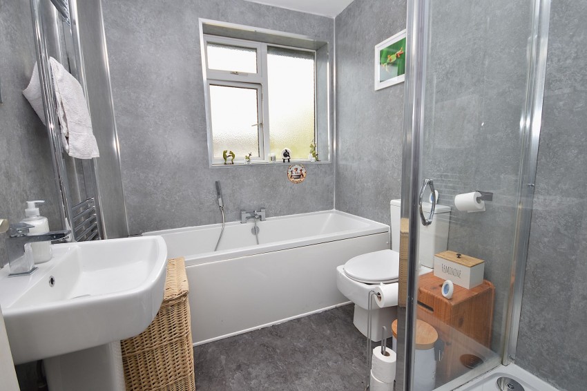 Images for Farnham Avenue, Macclesfield, SK11