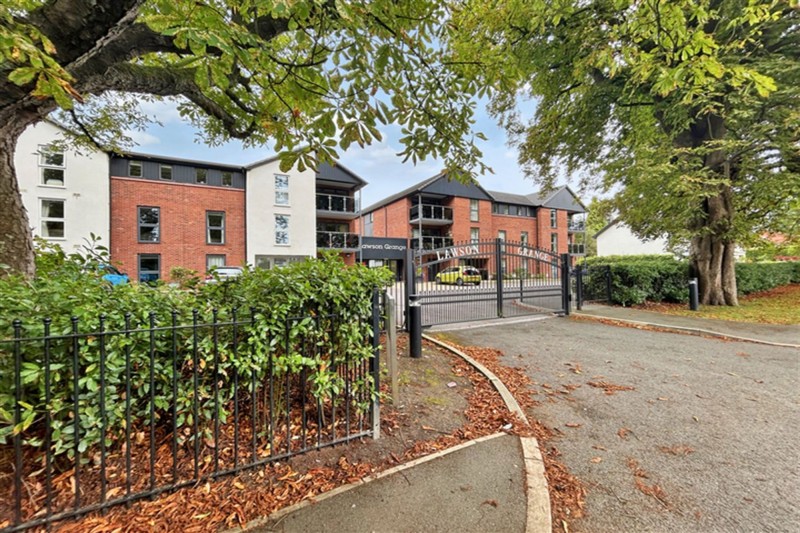 Holly Road North, Wilmslow, SK9