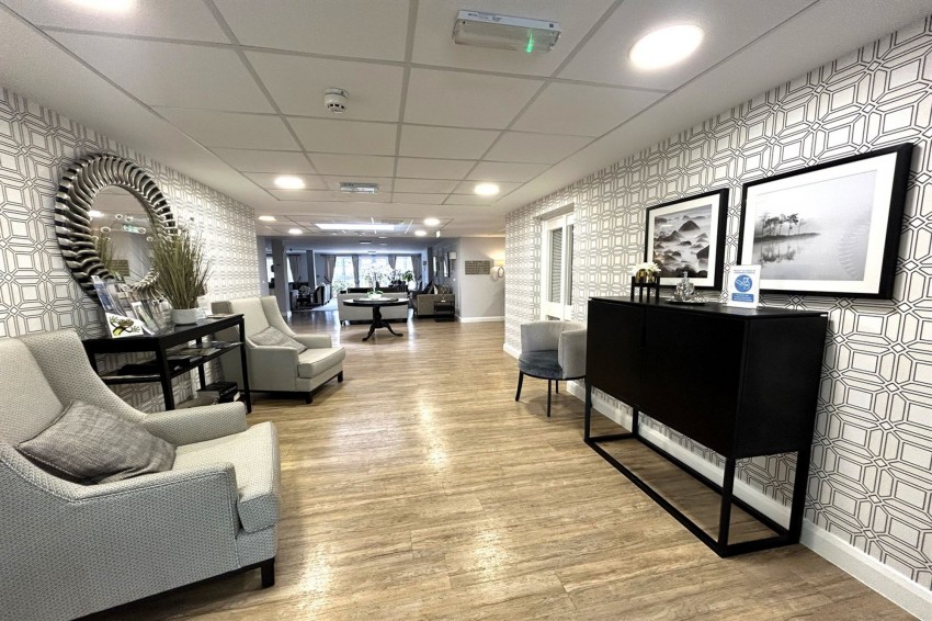 Images for Holly Road North, Wilmslow, SK9