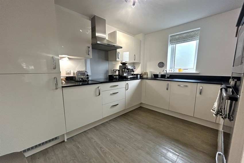 Images for Holly Road North, Wilmslow, SK9