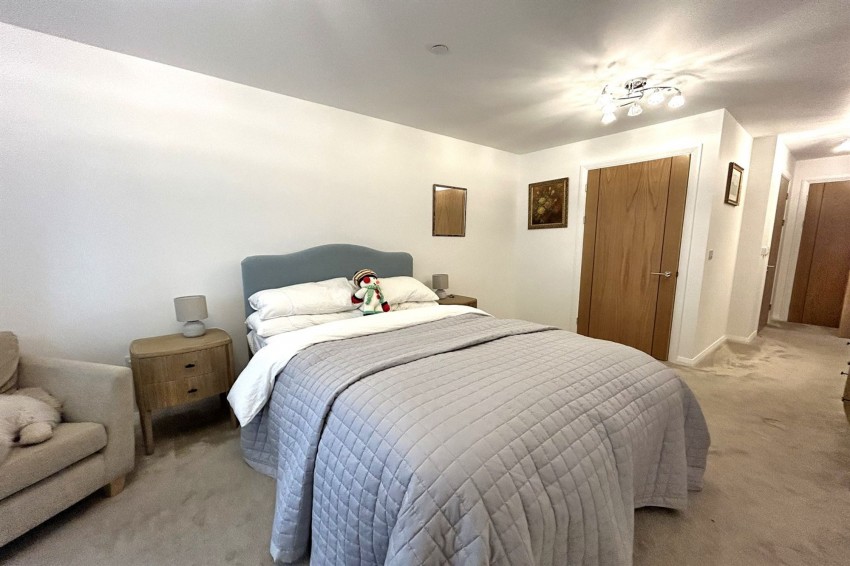 Images for Holly Road North, Wilmslow, SK9