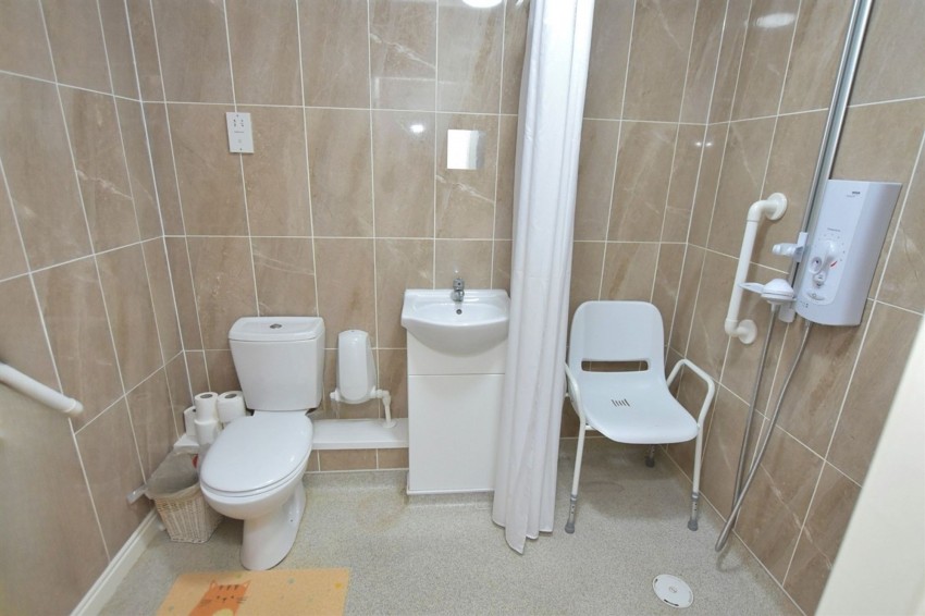 Images for London Road, Holmes Chapel, CW4