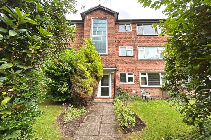 Wardle Road, Wardle Court, M33