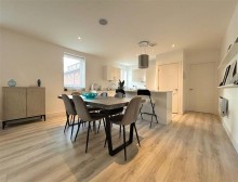 Images for Park Avenue, Sale, M33