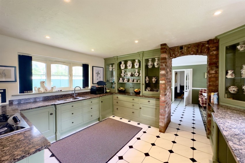 Images for Woodside Lane, Poynton, SK12