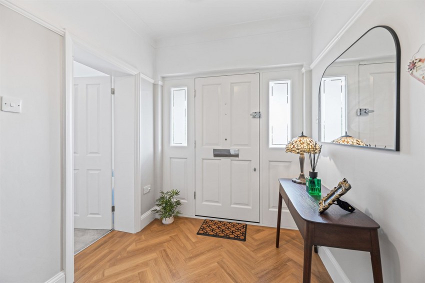 Images for 4 Old Chester Road, Helsby, WA6