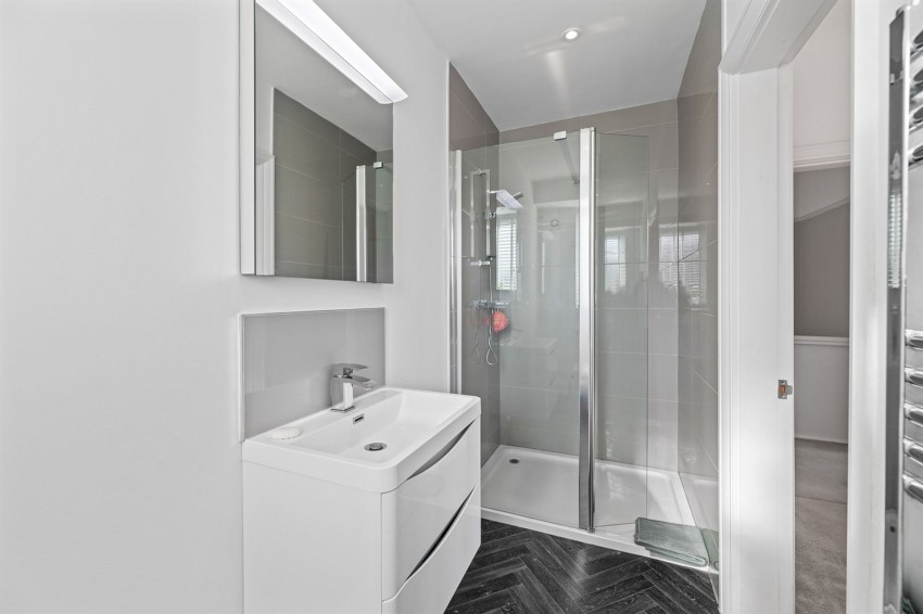 Images for 4 Old Chester Road, Helsby, WA6