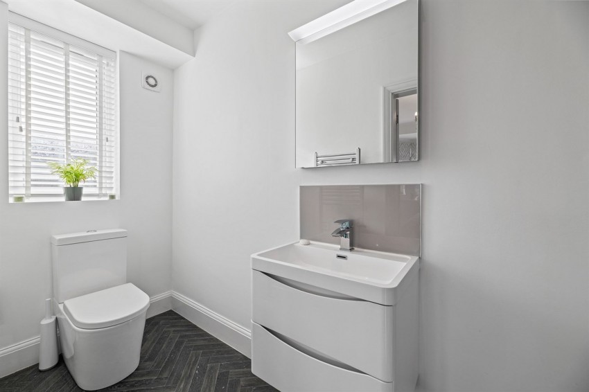 Images for 4 Old Chester Road, Helsby, WA6