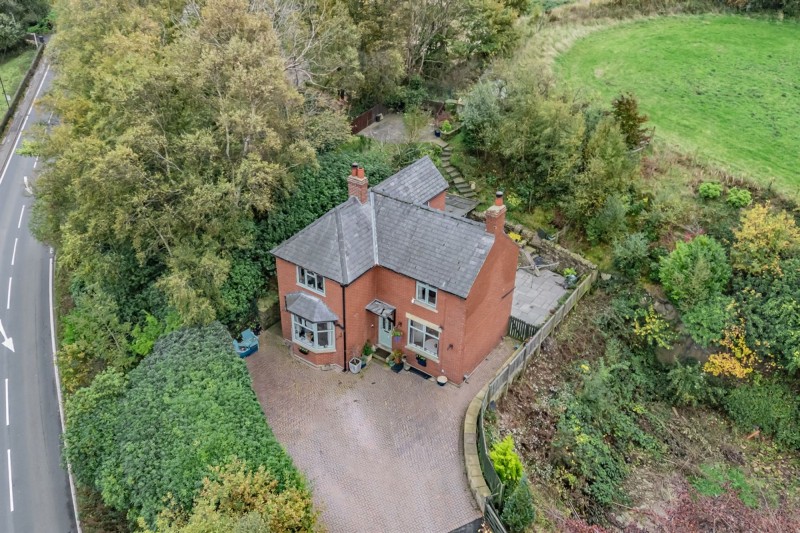 New Mills Road, Birch Vale, SK22