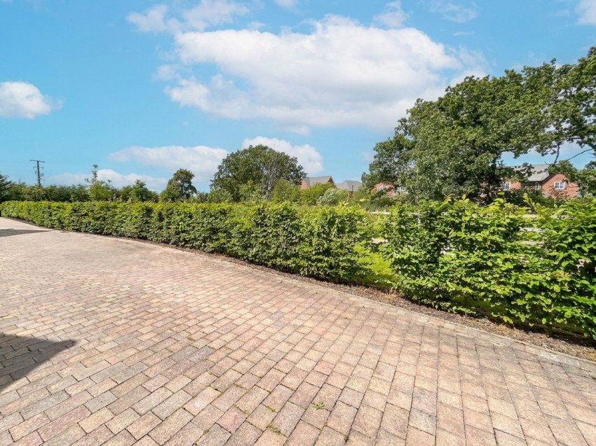 Images for Fuchsia Way, Holmes Chapel, CW4
