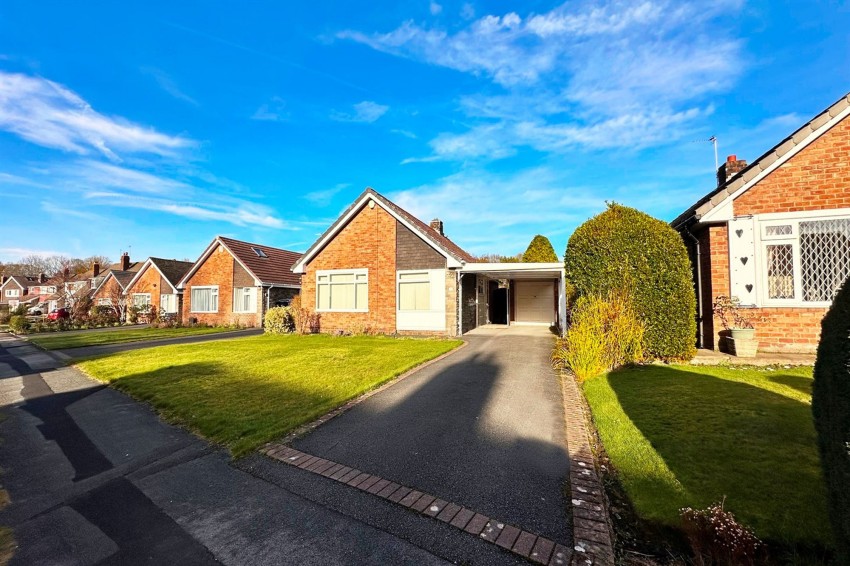 Images for Parklands Way, Poynton, SK12