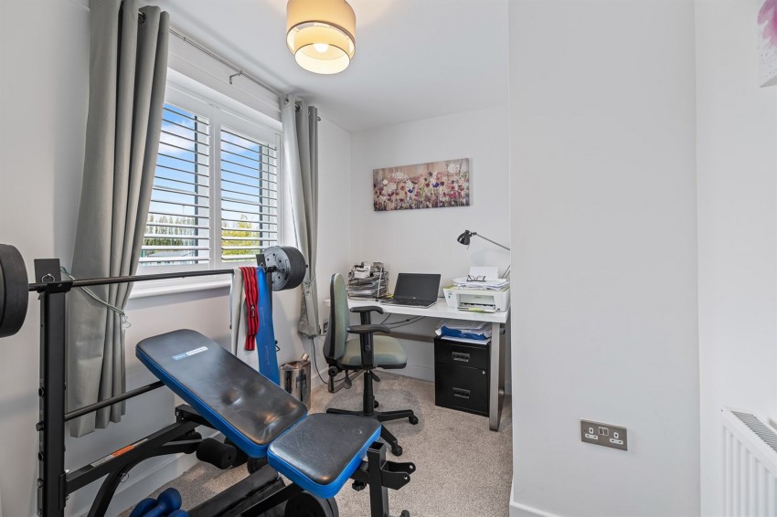 Images for Telegraph Way, Helsby, WA6