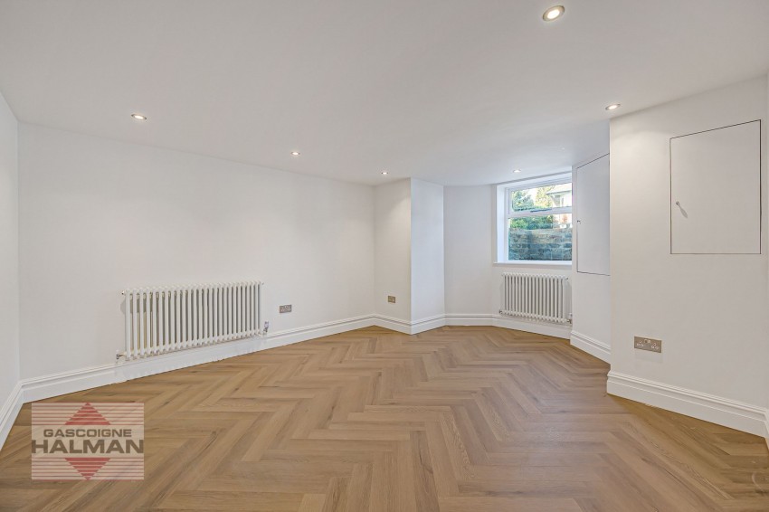 Images for Highfield Avenue, Sale, M33