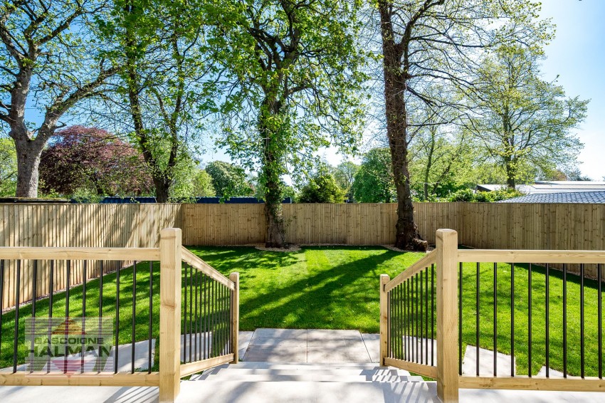 Images for Highfield Avenue, Sale, M33
