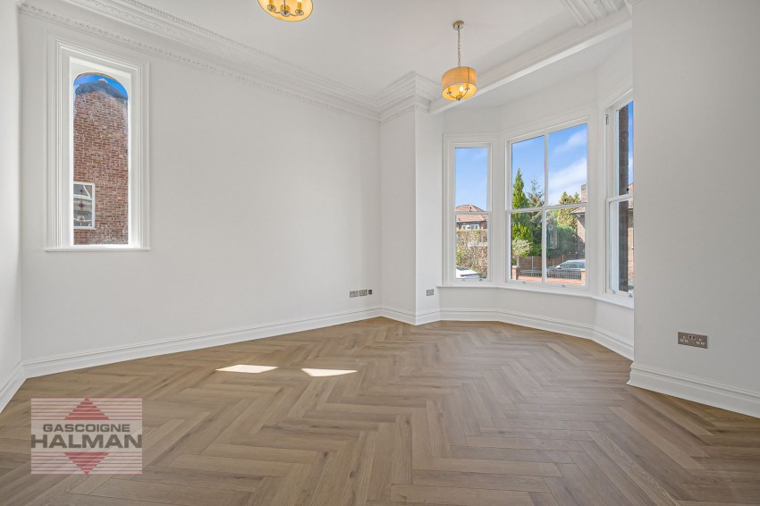 Images for Highfield Avenue, Sale, M33