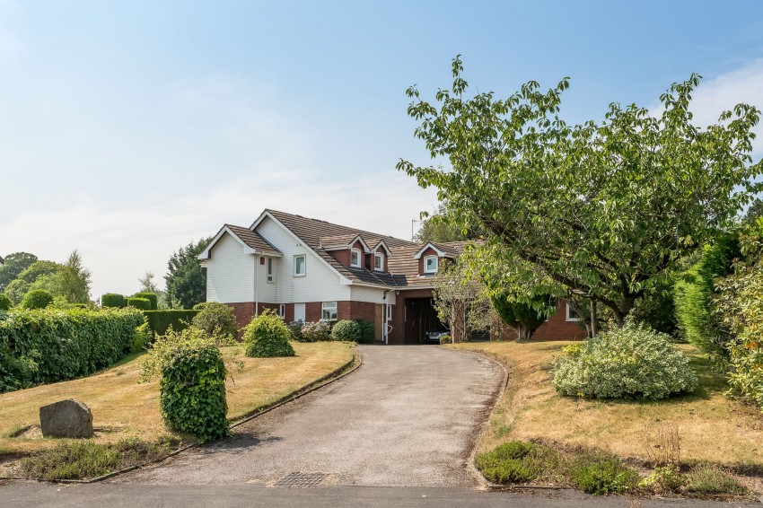 Images for 34 Willowmead Drive, Prestbury, SK10