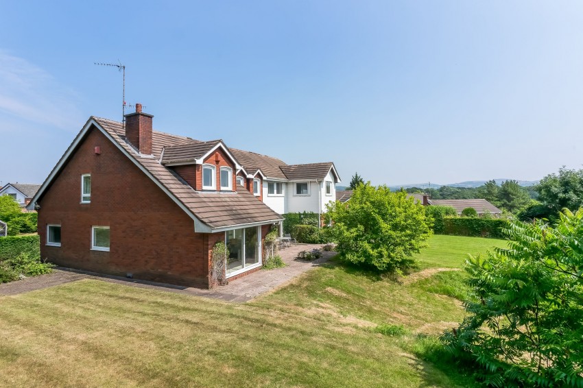 Images for 34 Willowmead Drive, Prestbury, SK10