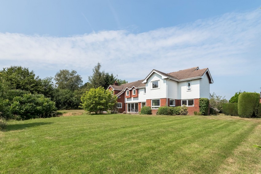 Images for 34 Willowmead Drive, Prestbury, SK10