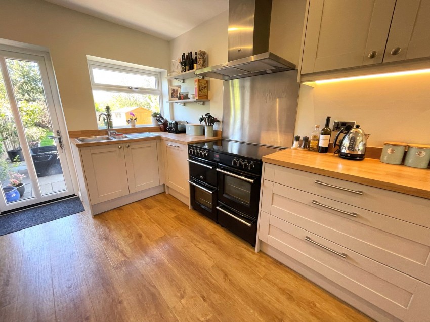 Images for Bucklow Avenue, Mobberley, WA16