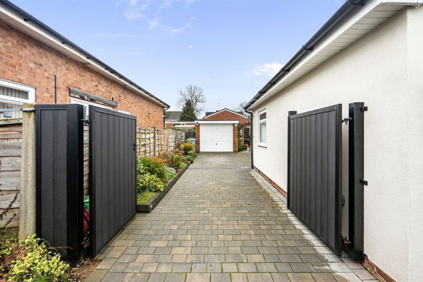 Images for Grasmere Road, Alderley Edge, SK9