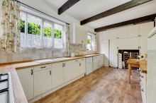 Images for Raglan Road, Sale, M33