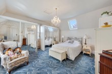 Images for Raglan Road, Sale, M33