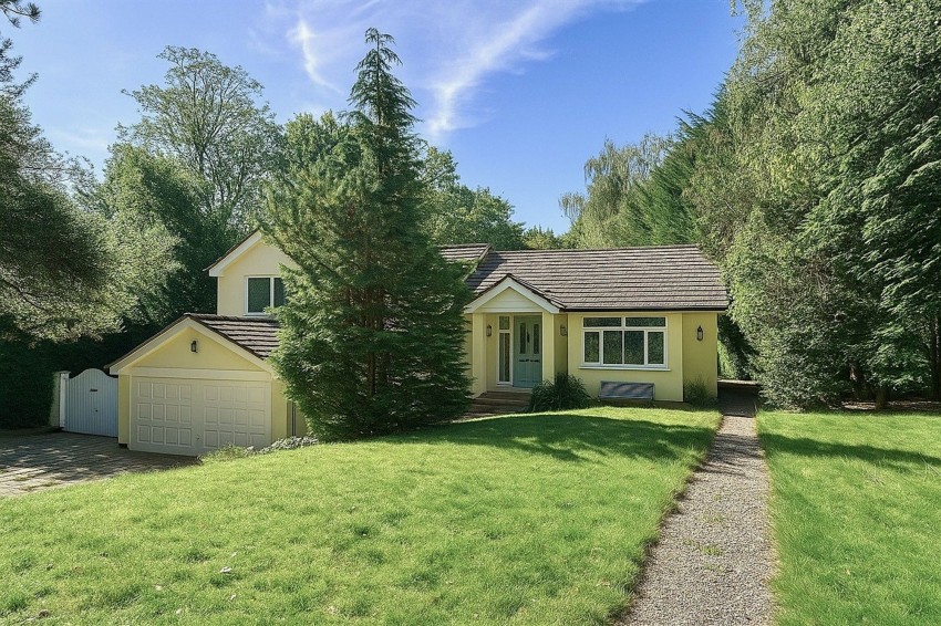 Images for Carrwood, Hale Barns, WA15