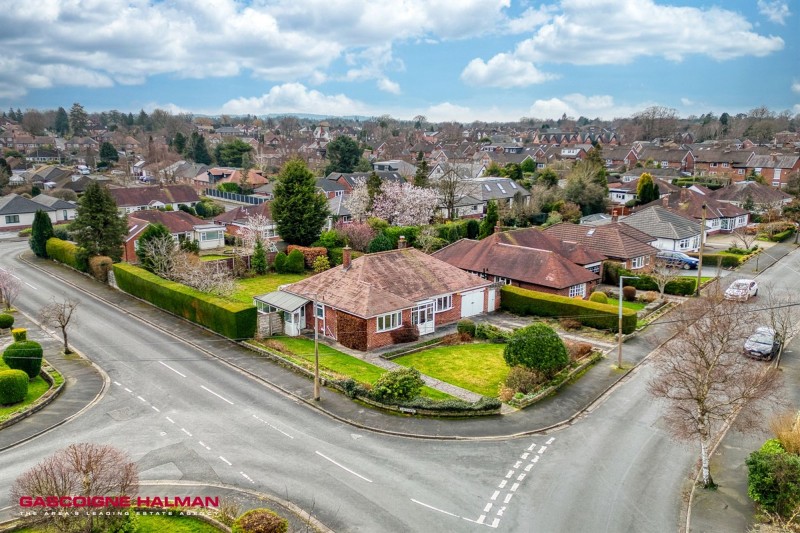 Kitts Moss Lane, Bramhall, SK7
