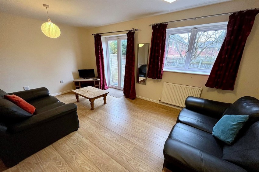 Images for Yew Tree Road, Fallowfield, M14