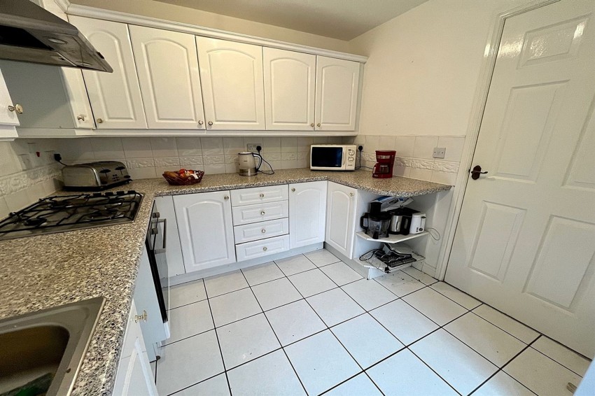 Images for Yew Tree Road, Fallowfield, M14