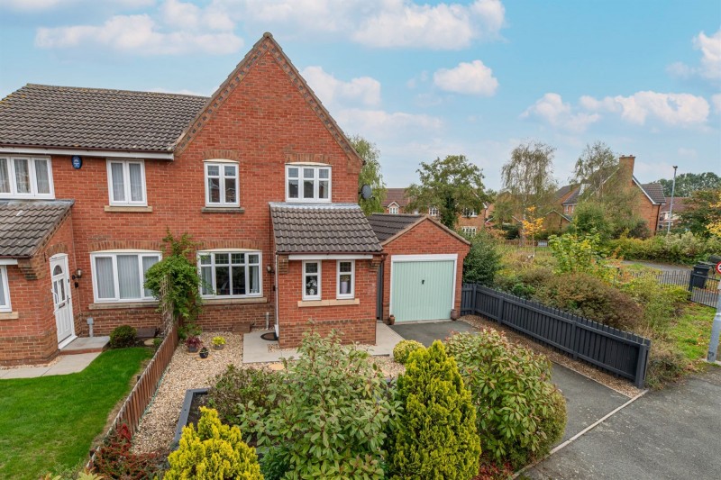 Dove Close, Elton, CH2